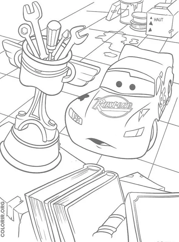 Relampago Mcqueen e seu Trofeu